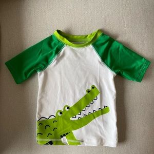 Cat & Jack Boys 2T Rash Guard